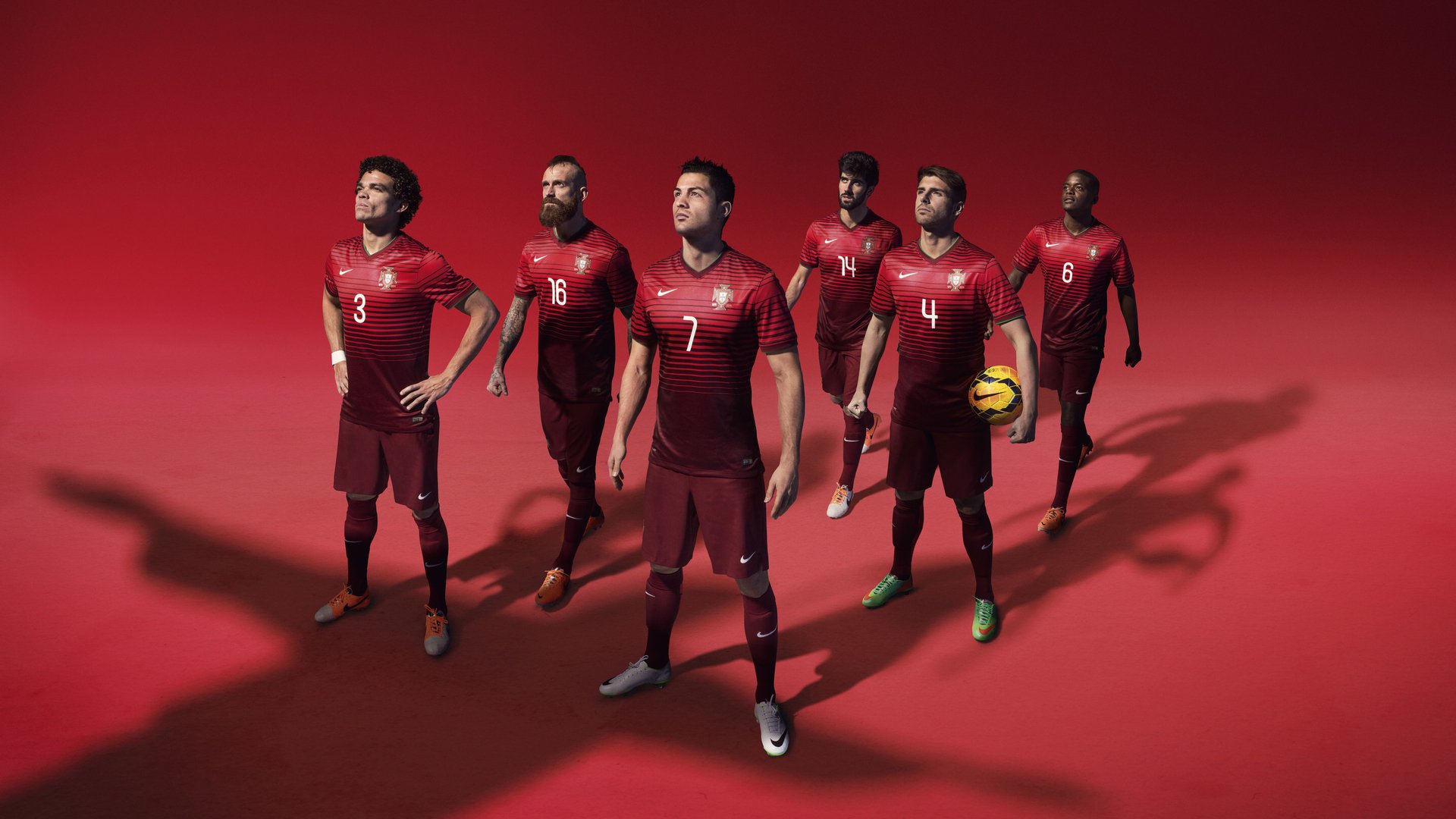 欧冠小组赛：凯尔特人从垫底爬到小组第二 奇迹般三连胜惊艳欧洲